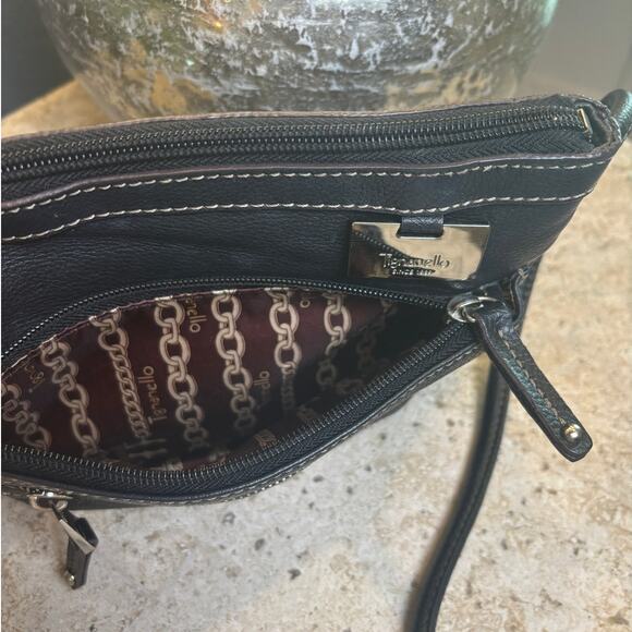Tignanello Black Leather Crossbody Organizer Bag Purse Organizer Travel EUC - Picture 9 of 9
